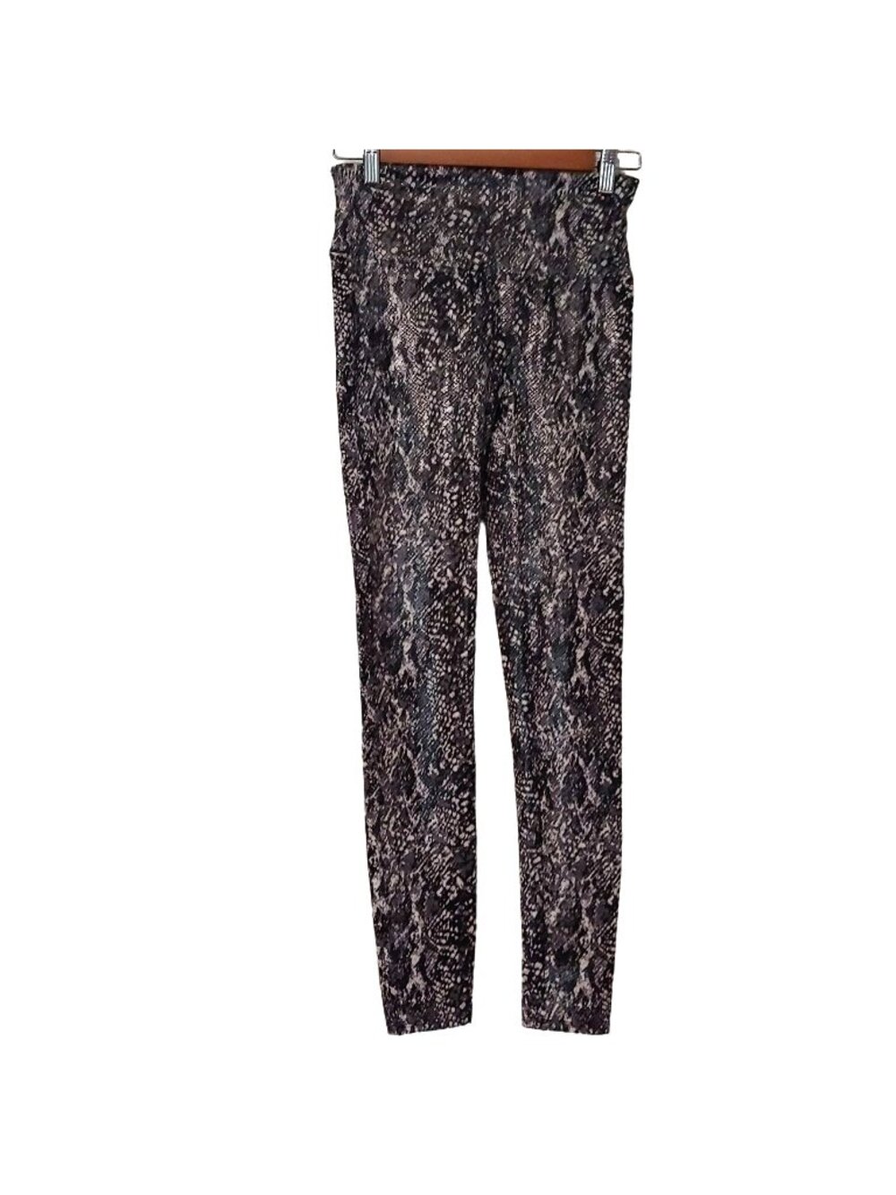SPANX Faux Leather Snake Shine Leggings Grey Black Snakeskin Moto Rocker M